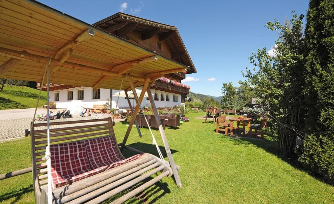 Alpin Apart Flachau Bagian luar foto